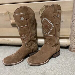 Roper Tan Western Boots with Embroidered Patterns
